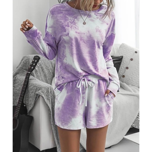Purple Tie Dye Long Sleeves T-shirt and Shorts Sets - Picture 1 of 4